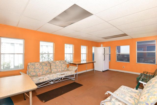 3662 S Brust AVENUE, Milwaukee, WI 53207