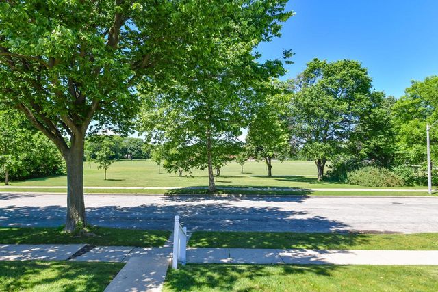 3662 S Brust AVENUE, Milwaukee, WI 53207