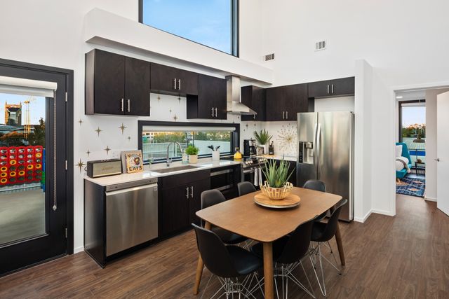 920 South St Apt 316, Nashville, TN 37203