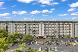 5900 NW 44th Street 405, Lauderhill, FL 33319