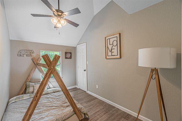 13933 County Road 548, Nevada, TX 75173