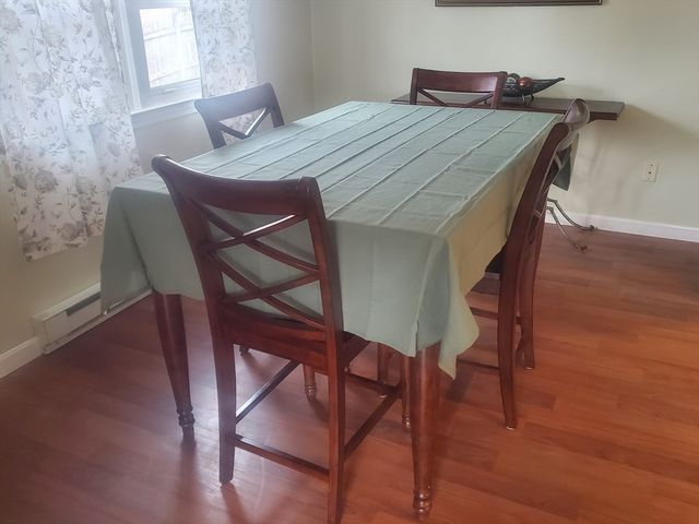 30 Lancaster Ave, Plymouth, MA 02360