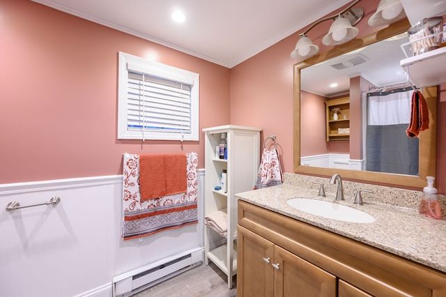 30 Lancaster Ave, Plymouth, MA 02360