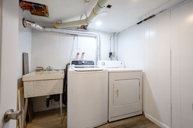 30 Lancaster Ave, Plymouth, MA 02360