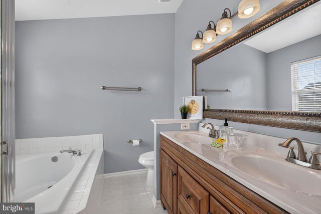 5545 STROUD CT, Centreville, VA 20120