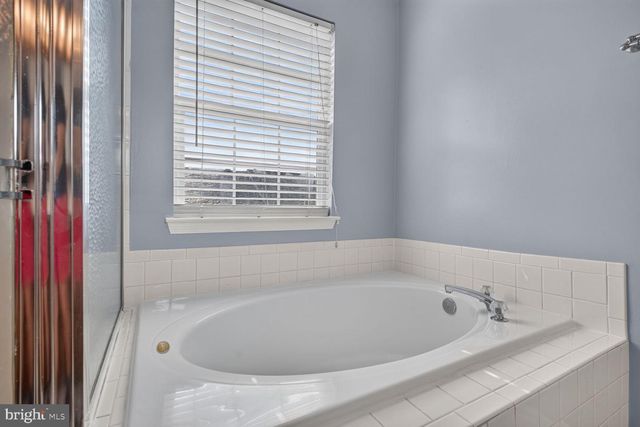 5545 STROUD CT, Centreville, VA 20120