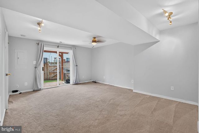 5545 STROUD CT, Centreville, VA 20120