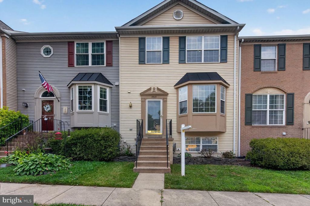 5545 STROUD CT, Centreville, VA 20120