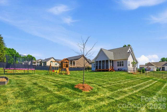 176 Staffordshire Drive, Statesville, NC 28625