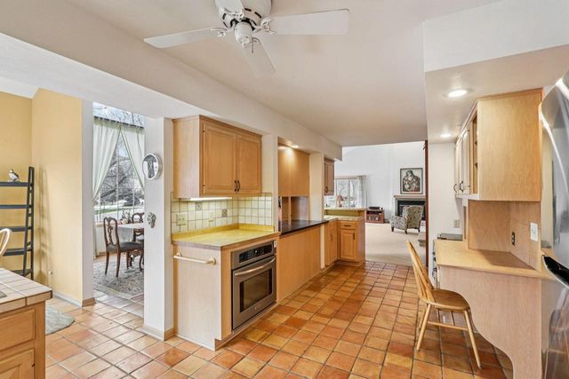 990 Silver Mist COURT, Brookfield, WI 53005