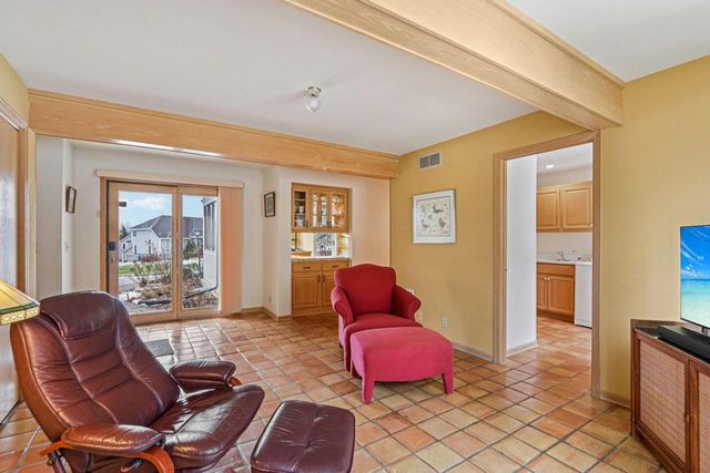 990 Silver Mist COURT, Brookfield, WI 53005