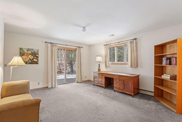 990 Silver Mist COURT, Brookfield, WI 53005