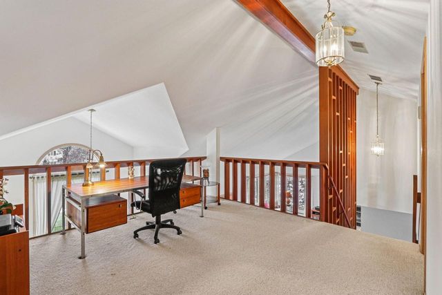 990 Silver Mist COURT, Brookfield, WI 53005