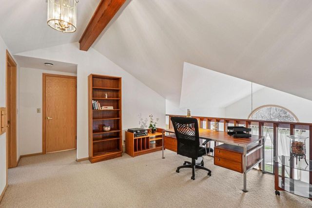 990 Silver Mist COURT, Brookfield, WI 53005