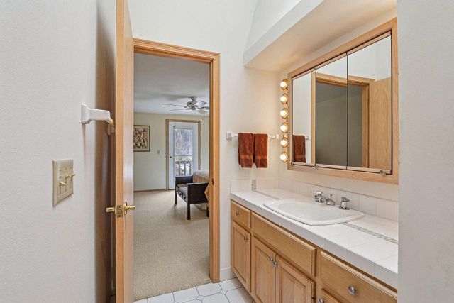 990 Silver Mist COURT, Brookfield, WI 53005