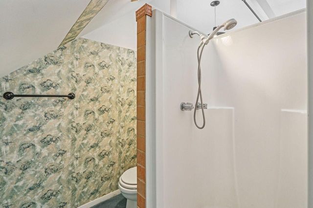 990 Silver Mist COURT, Brookfield, WI 53005