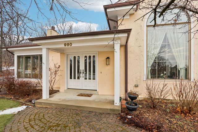 990 Silver Mist COURT, Brookfield, WI 53005