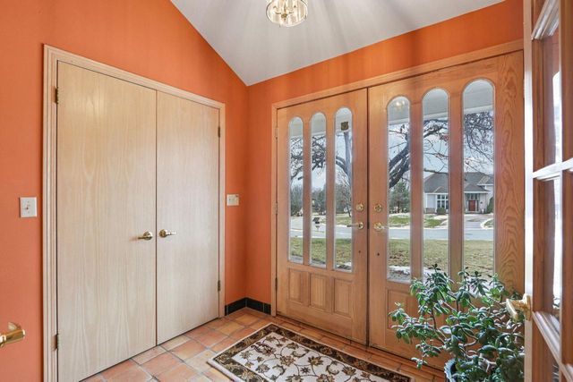 990 Silver Mist COURT, Brookfield, WI 53005