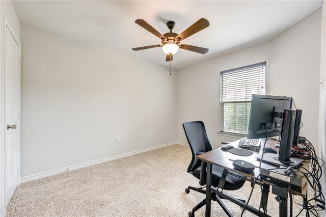 849 Queenswood, Montgomery, TX 77316
