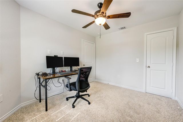 849 Queenswood, Montgomery, TX 77316