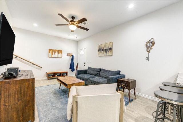 849 Queenswood, Montgomery, TX 77316