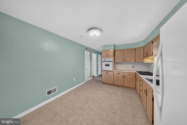 2507 RAVEN RD, Wilmington, DE 19810