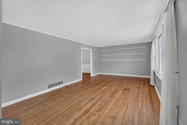 2507 RAVEN RD, Wilmington, DE 19810