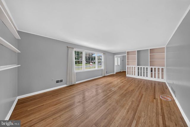 2507 RAVEN RD, Wilmington, DE 19810
