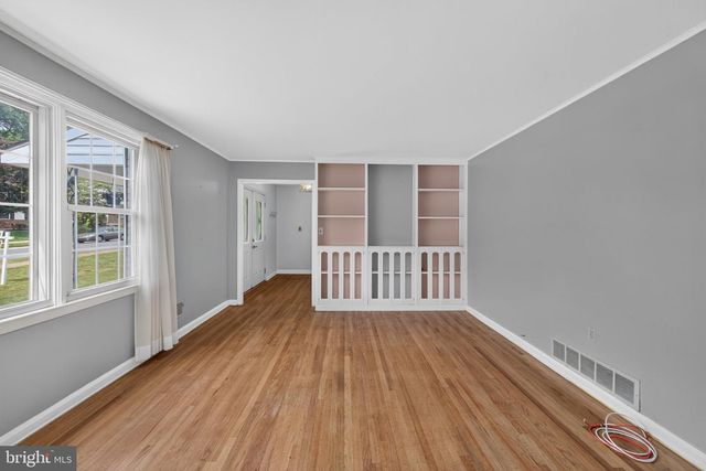 2507 RAVEN RD, Wilmington, DE 19810