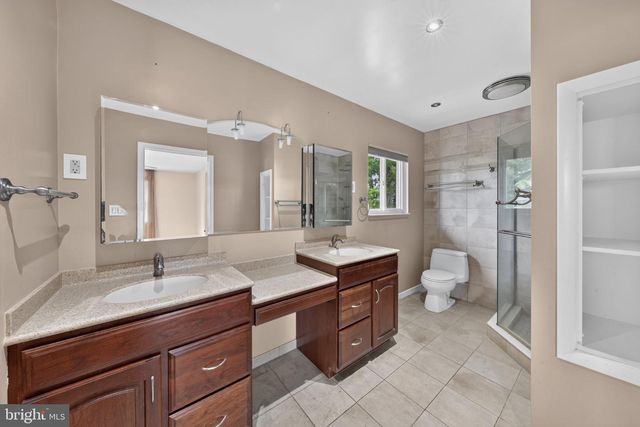 2507 RAVEN RD, Wilmington, DE 19810