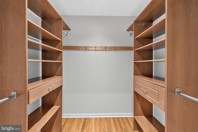 2507 RAVEN RD, Wilmington, DE 19810