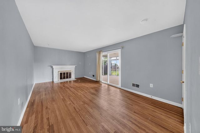 2507 RAVEN RD, Wilmington, DE 19810
