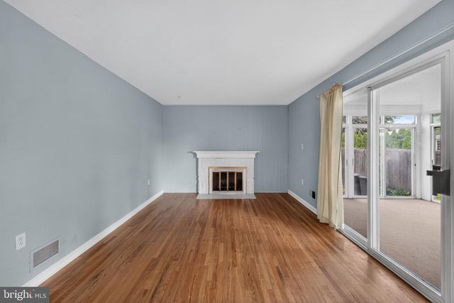 2507 RAVEN RD, Wilmington, DE 19810