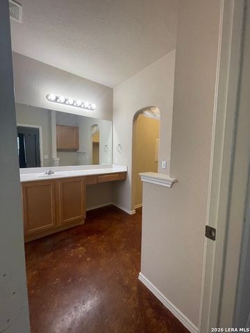 235 Hay Barn, San Marcos, TX 78666