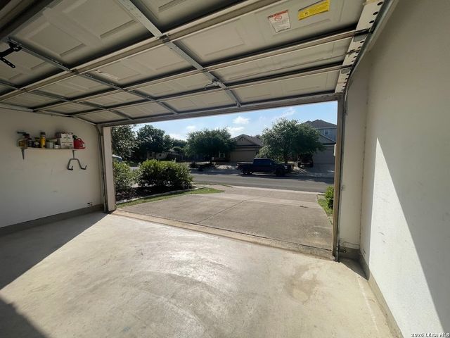 235 Hay Barn, San Marcos, TX 78666