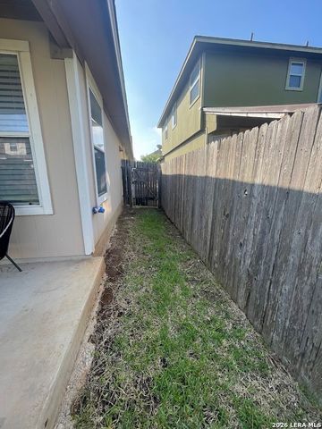 235 Hay Barn, San Marcos, TX 78666