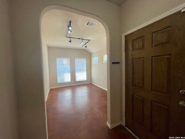 235 Hay Barn, San Marcos, TX 78666