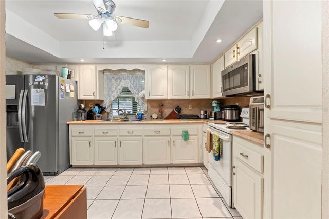 1207 MELVILLE AVENUE, Spring Hill, FL 34608