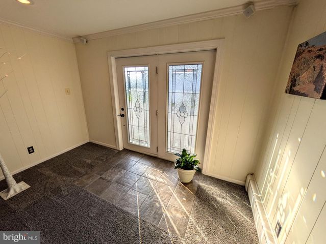 3285 CHERRYVILLE RD, Northampton, PA 18067
