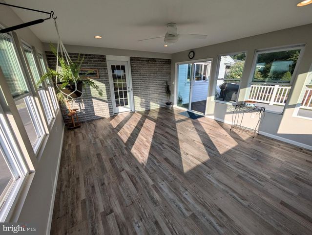 3285 CHERRYVILLE RD, Northampton, PA 18067