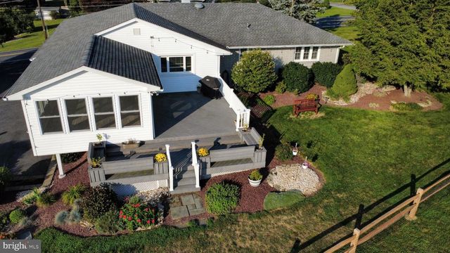 3285 CHERRYVILLE RD, Northampton, PA 18067