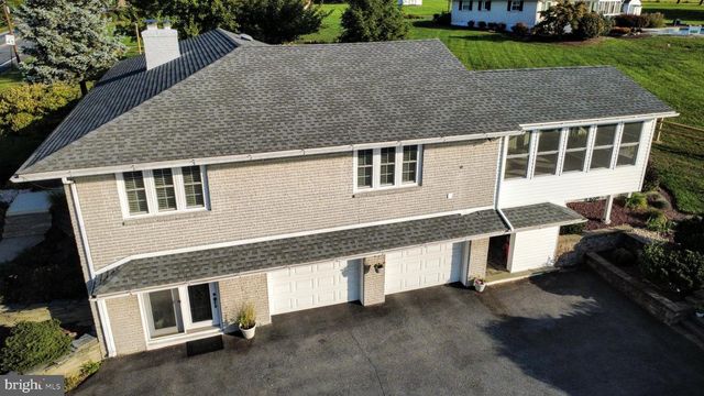 3285 CHERRYVILLE RD, Northampton, PA 18067