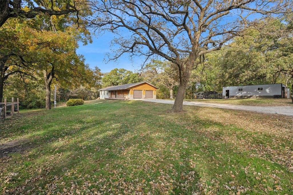 16832 K Trail, Perry, IA 50220