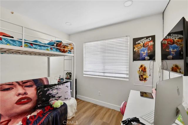 19231 Sherman 27, Reseda, CA 91335