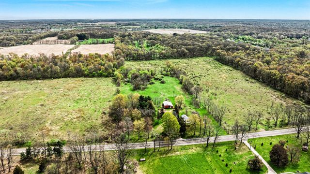 12436 6 Mile Road, Battle Creek, MI 49014