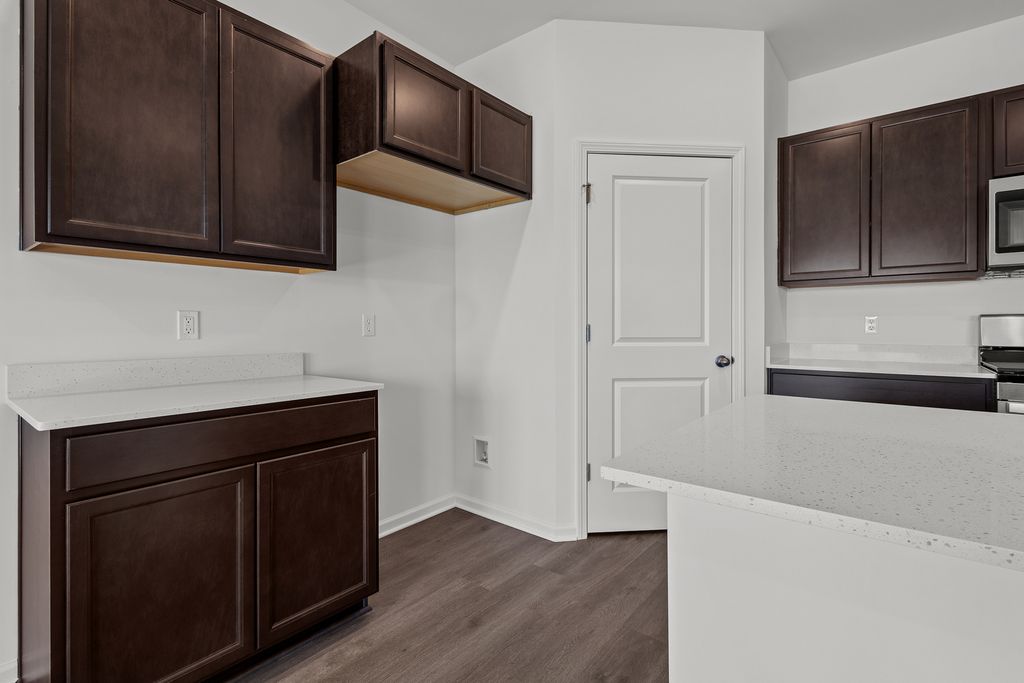 2913 Old Castle Road, Joliet, IL 60435 — photo 5