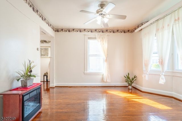 68 Richard St, Passaic City, NJ 07055