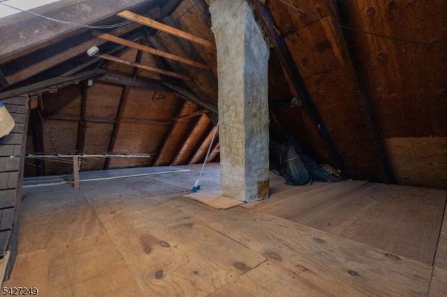 68 Richard St, Passaic City, NJ 07055