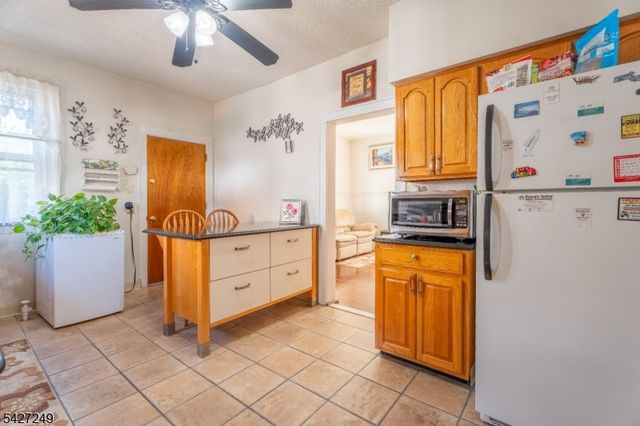 68 Richard St, Passaic City, NJ 07055