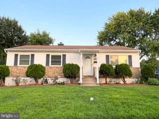 6105 BURNT OAK RD, Catonsville, MD 21228